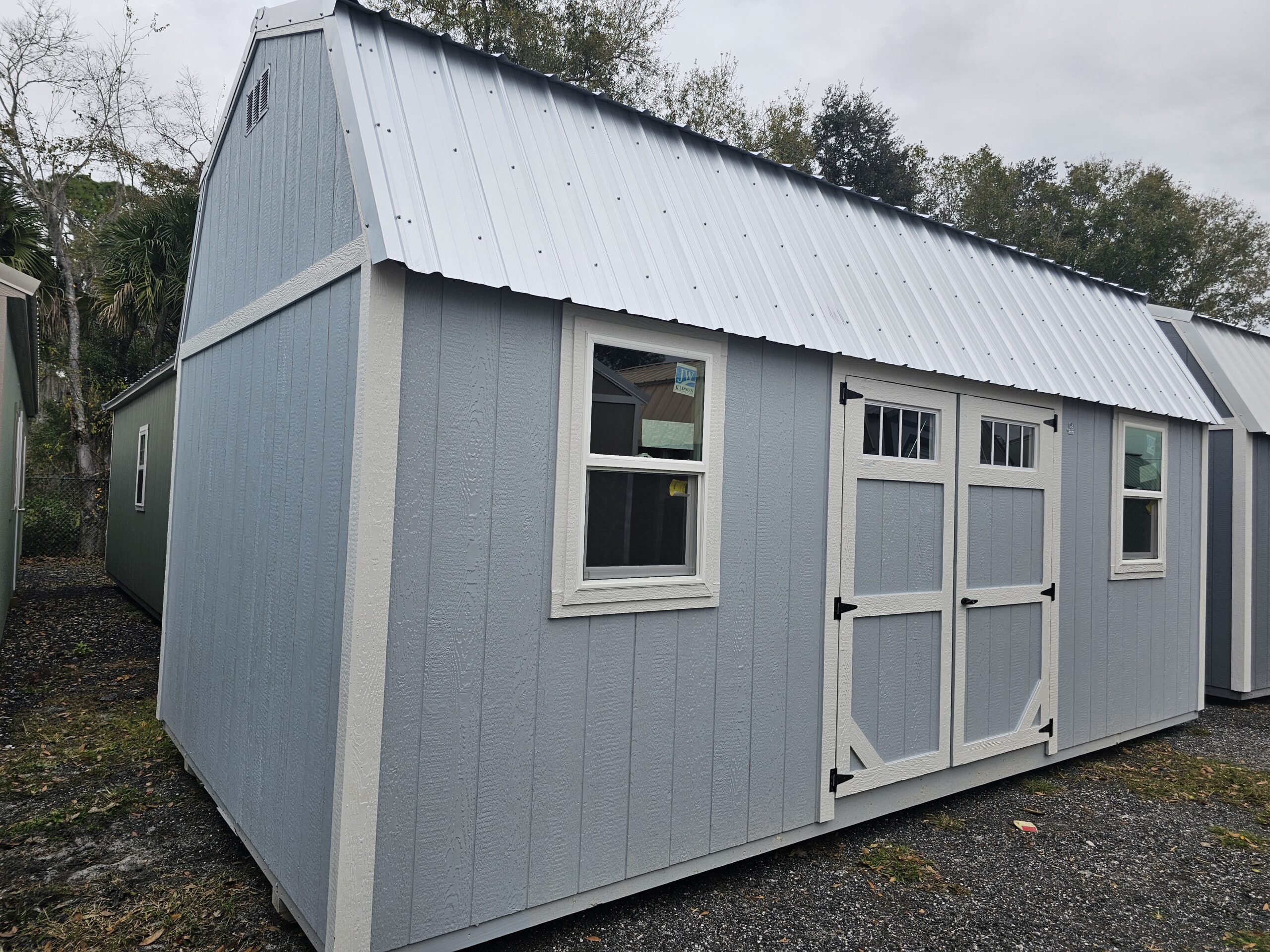 Side Lofted Barn 10x20 - Image 2
