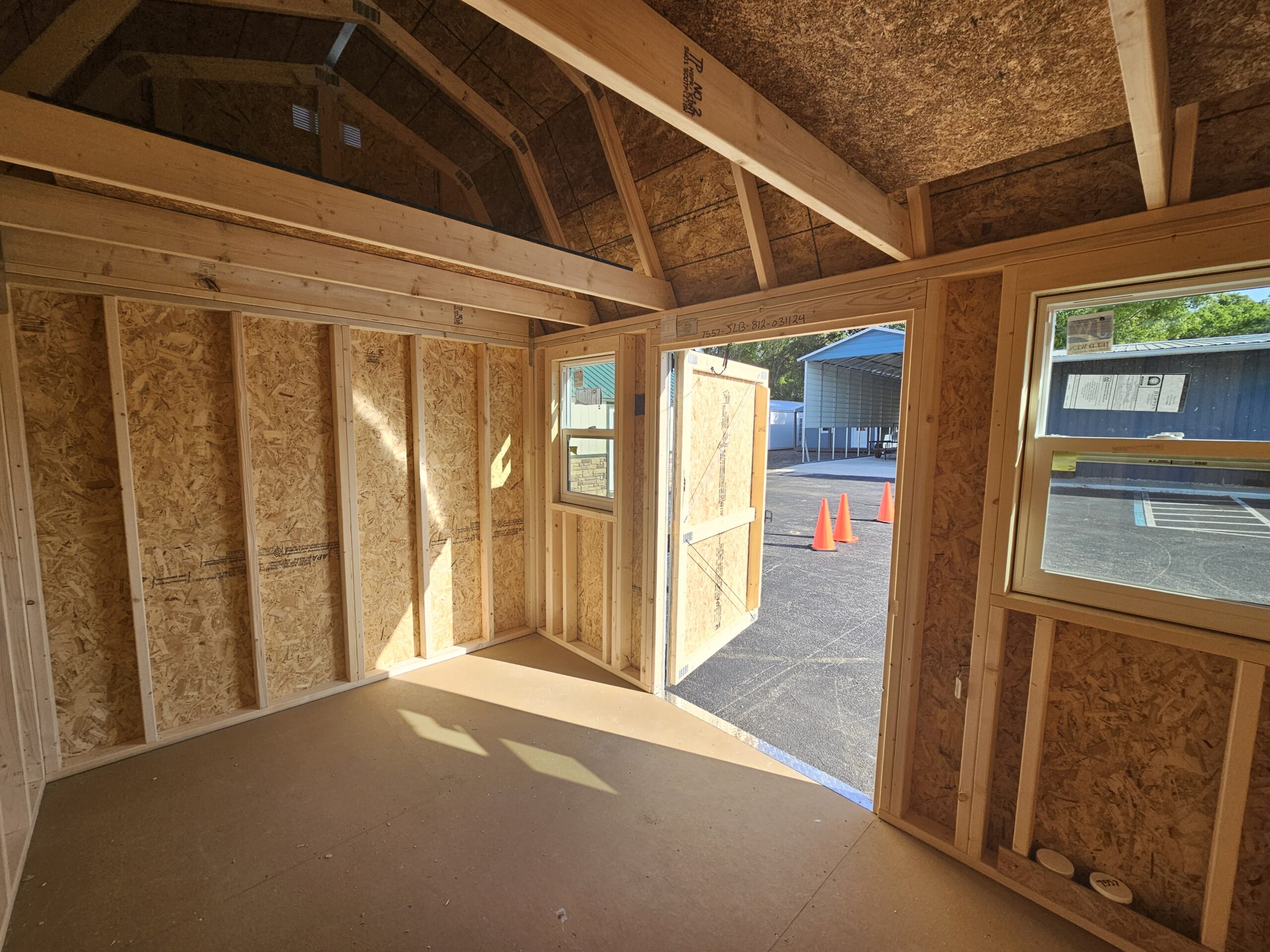 Side Lofted Barn 8x12 - Image 3