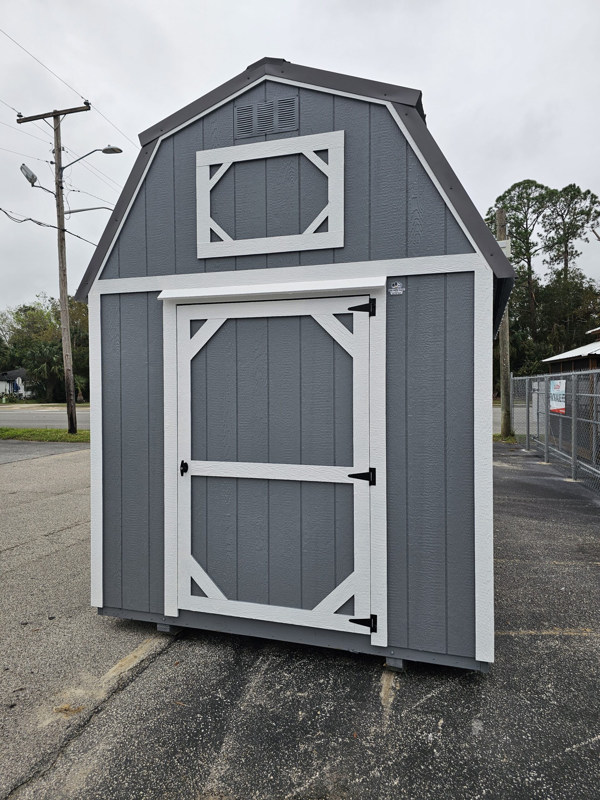 8x12 Lofted Barn